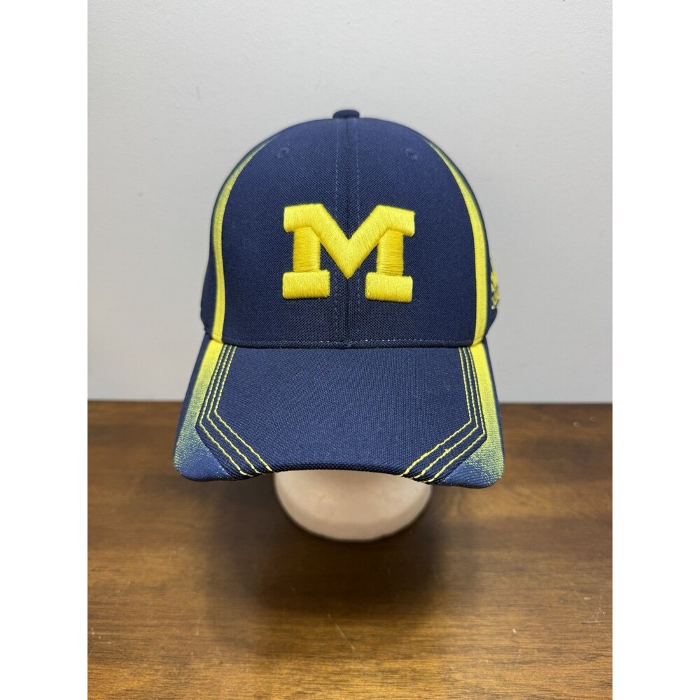 Adidas University Michigan Wolverines Football L/XL Stretch Fitted Hat Cap